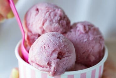 Gelato alla fragola senza gelatiera