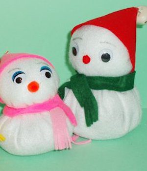 Lavoretto in pannolenci Pupazzo di neve in pannolenci