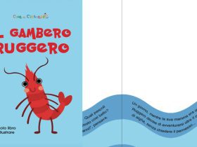 Bambino che illustra la storia del Gambero Ruggero con matite colorate.